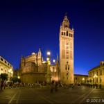 Plaza_Virgen_de_los_Reyes_Seville_thumb