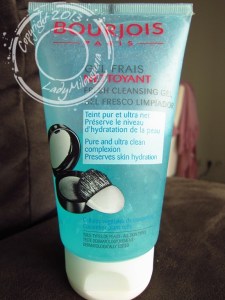 Bourjois : gel frais nettoyant