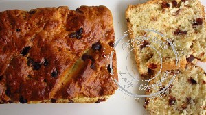 Fausse brioche express aux pépites de chocolat au lait