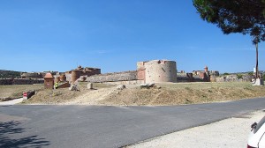 Salses-le-Château : forteresse