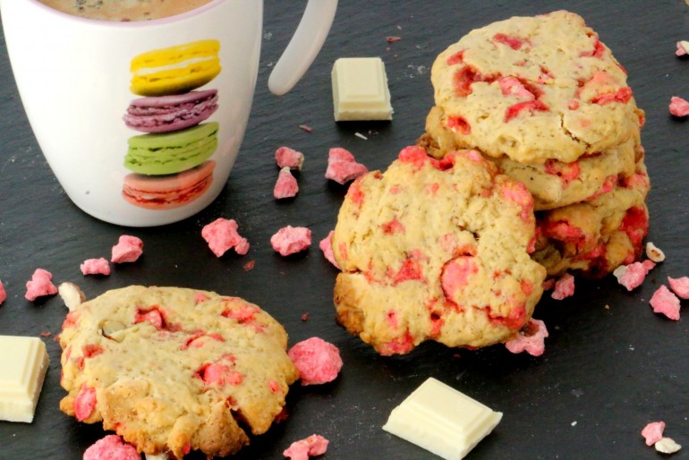 Cookies aux pralines roses et chocolat blanc