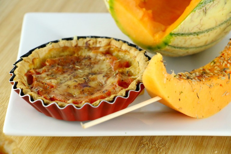 Tarte à la tomate et à la moutarde