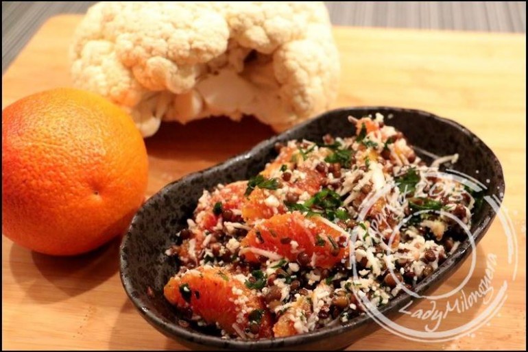 Salade de lentilles noires, chou-fleur et orange